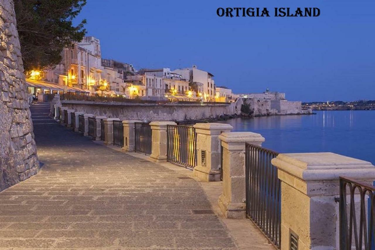 Apartamento Eracles House Near Ortigia Island Syracuse Exterior foto